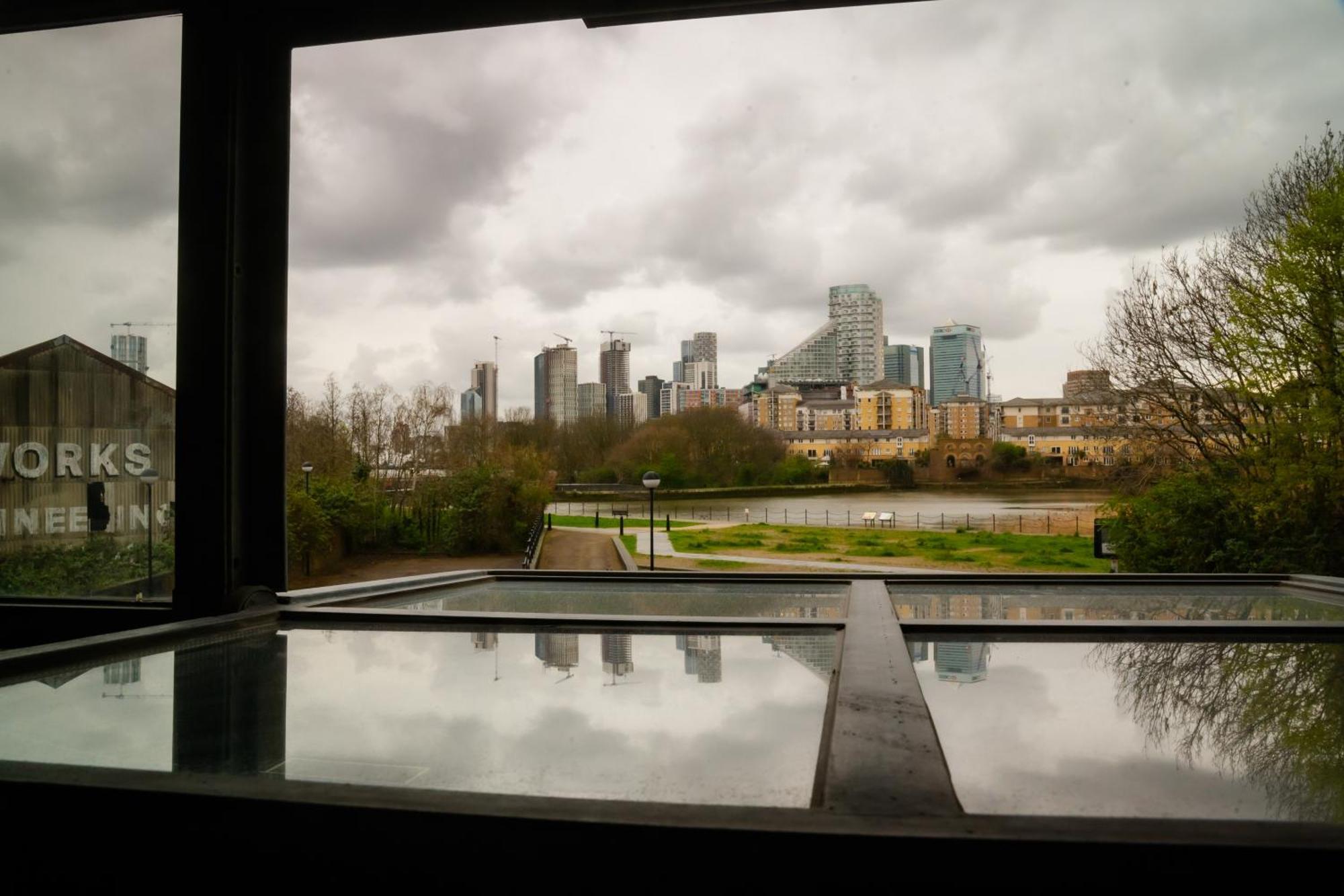 Loft Style Apartment Near O2, Abba Voyage, Excel London Exterior photo
